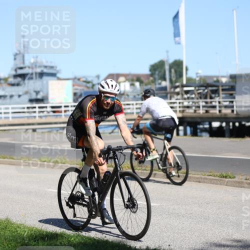 17.08.2025 - KN Förde Triathlon 2025 Yannick Fuchs http://msf.ph/oto/8625205 17.08.2025 11:44:49 Radfahren 293, 375, 370, 375 meine-sportfotos.de