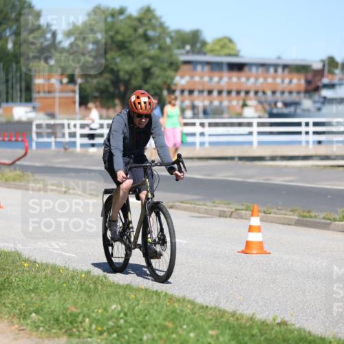 17.08.2025 - KN Förde Triathlon 2025 Yannick Fuchs http://msf.ph/oto/8625212 17.08.2025 11:44:59 Radfahren 641, 293 meine-sportfotos.de