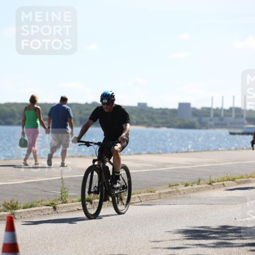 17.08.2025 - KN Förde Triathlon 2025 Yannick Fuchs http://msf.ph/oto/8625253 17.08.2025 11:45:52 Radfahren 311, 368, 374, 601, 629, 353 meine-sportfotos.de