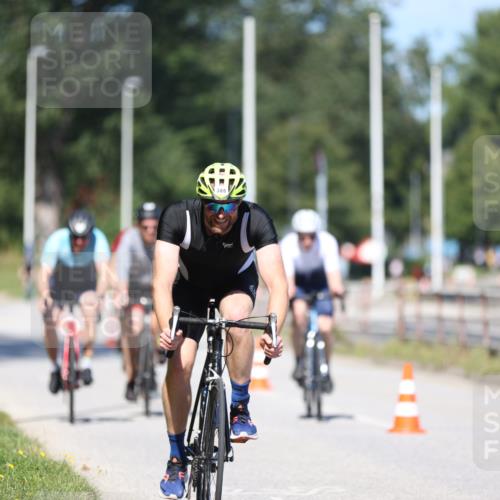 17.08.2025 - KN Förde Triathlon 2025 Yannick Fuchs http://msf.ph/oto/8625264 17.08.2025 11:46:05 Radfahren 326, 328, 329, 350, 363, 371, 372, 609, 619, 311, 372, 374, 619 meine-sportfotos.de
