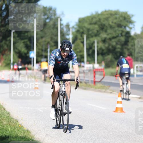 17.08.2025 - KN Förde Triathlon 2025 Yannick Fuchs http://msf.ph/oto/8625280 17.08.2025 11:46:15 Radfahren 330, 356, 328, 329, 350, 363, 371, 609 meine-sportfotos.de