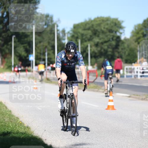 17.08.2025 - KN Förde Triathlon 2025 Yannick Fuchs http://msf.ph/oto/8625281 17.08.2025 11:46:16 Radfahren 330, 345, 356, 328, 329, 350, 371, 609 meine-sportfotos.de