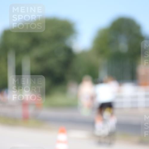 17.08.2025 - KN Förde Triathlon 2025 Yannick Fuchs http://msf.ph/oto/8625324 17.08.2025 11:47:28 Radfahren 285, 353, 354, 368, 614, 624, 629, 630, 635, 639, 354, 623, 639 meine-sportfotos.de