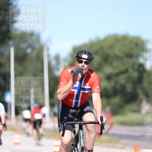 17.08.2025 - KN Förde Triathlon 2025 Yannick Fuchs http://msf.ph/oto/8625327 17.08.2025 11:47:32 Radfahren 285, 353, 382, 624, 629, 354, 368, 614, 623, 630, 635, 639 meine-sportfotos.de
