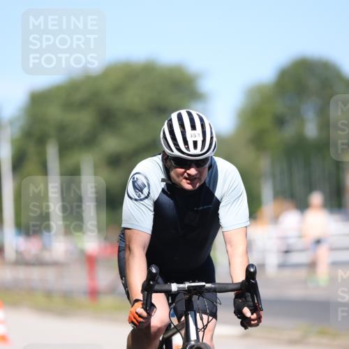 17.08.2025 - KN Förde Triathlon 2025 Yannick Fuchs http://msf.ph/oto/8625331 17.08.2025 11:47:34 Radfahren 285, 353, 382, 624, 629, 354, 368, 614, 630, 635, 639 meine-sportfotos.de