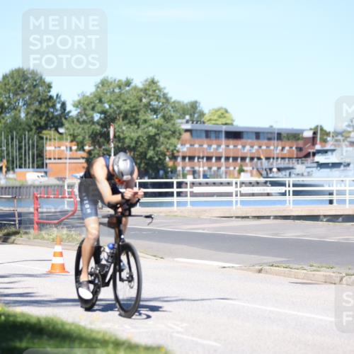 17.08.2025 - KN Förde Triathlon 2025 Yannick Fuchs http://msf.ph/oto/8625404 17.08.2025 12:43:27 Radfahren 402, 408 meine-sportfotos.de
