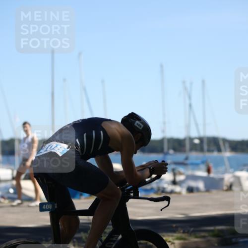 17.08.2025 - KN Förde Triathlon 2025 Yannick Fuchs http://msf.ph/oto/8625408 17.08.2025 12:43:29 Radfahren 402, 408 meine-sportfotos.de