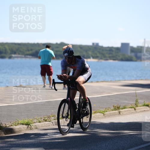 17.08.2025 - KN Förde Triathlon 2025 Yannick Fuchs http://msf.ph/oto/8625475 17.08.2025 12:48:32 Radfahren 420, 442 meine-sportfotos.de