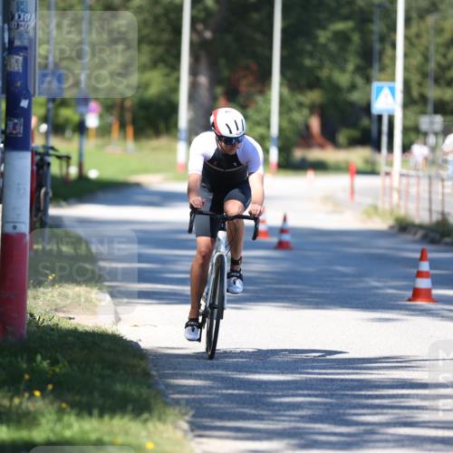 17.08.2025 - KN Förde Triathlon 2025 Yannick Fuchs http://msf.ph/oto/8625483 17.08.2025 12:48:35 Radfahren 420, 442 meine-sportfotos.de