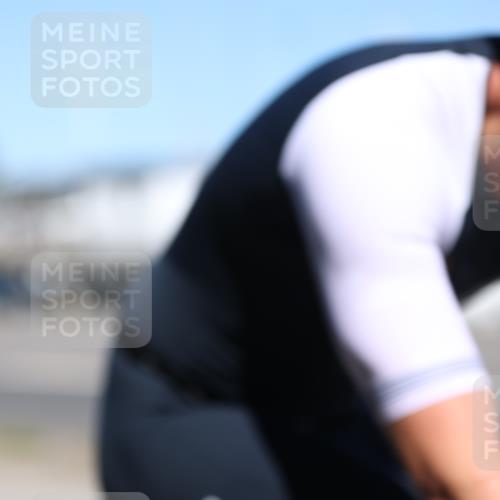 17.08.2025 - KN Förde Triathlon 2025 Yannick Fuchs http://msf.ph/oto/8625492 17.08.2025 12:48:38 Radfahren 420, 442 meine-sportfotos.de