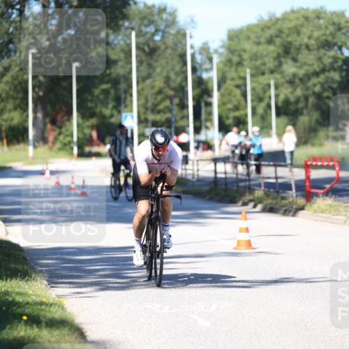 17.08.2025 - KN Förde Triathlon 2025 Yannick Fuchs http://msf.ph/oto/8625495 17.08.2025 12:48:56 Radfahren 415 meine-sportfotos.de
