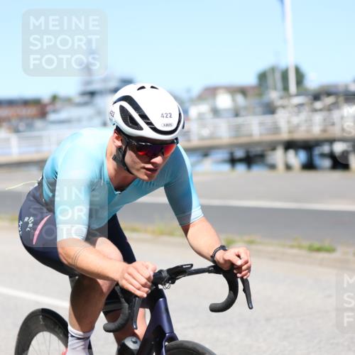 17.08.2025 - KN Förde Triathlon 2025 Yannick Fuchs http://msf.ph/oto/8625518 17.08.2025 12:49:13 Radfahren 419, 422, 439 meine-sportfotos.de