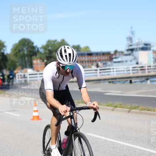 17.08.2025 - KN Förde Triathlon 2025 Yannick Fuchs http://msf.ph/oto/8625526 17.08.2025 12:49:18 Radfahren 419, 423, 441, 422 meine-sportfotos.de
