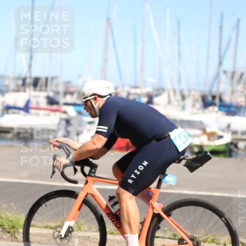 17.08.2025 - KN Förde Triathlon 2025 Yannick Fuchs http://msf.ph/oto/8625543 17.08.2025 12:49:28 Radfahren 413, 417, 441, 423 meine-sportfotos.de