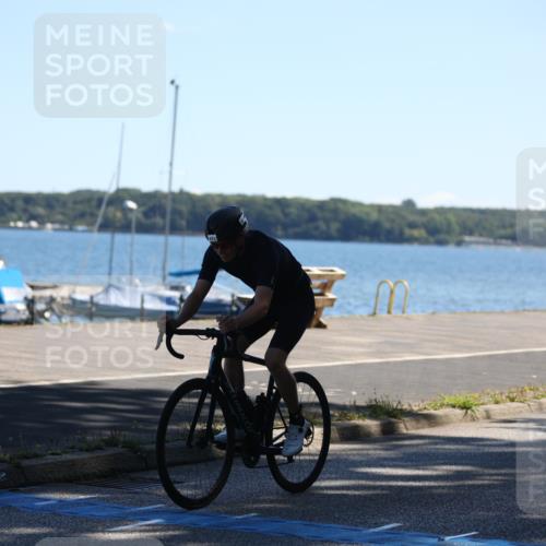 17.08.2025 - KN Förde Triathlon 2025 Yannick Fuchs http://msf.ph/oto/8625554 17.08.2025 12:49:39 Radfahren 424, 447, 413, 417 meine-sportfotos.de