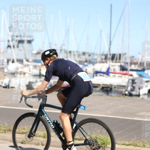 17.08.2025 - KN Förde Triathlon 2025 Yannick Fuchs http://msf.ph/oto/8625560 17.08.2025 12:49:40 Radfahren 424, 447, 413, 417 meine-sportfotos.de