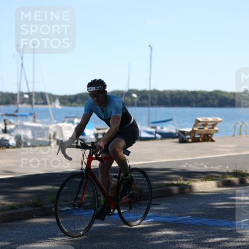 17.08.2025 - KN Förde Triathlon 2025 Yannick Fuchs http://msf.ph/oto/8625566 17.08.2025 12:49:49 Radfahren 431, 447, 457 meine-sportfotos.de