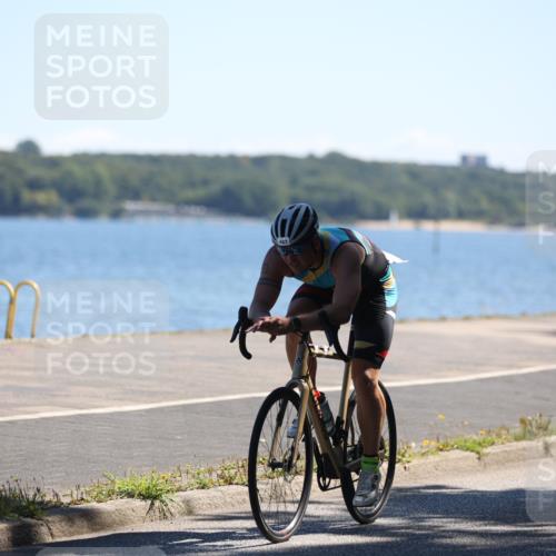17.08.2025 - KN Förde Triathlon 2025 Yannick Fuchs http://msf.ph/oto/8625572 17.08.2025 12:49:54 Radfahren 431, 457, 447 meine-sportfotos.de