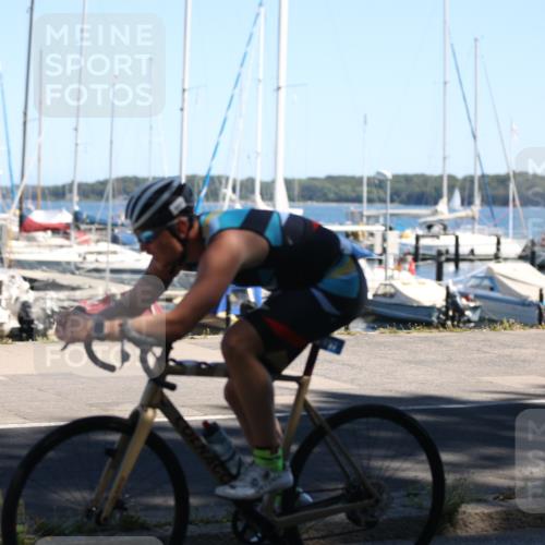 17.08.2025 - KN Förde Triathlon 2025 Yannick Fuchs http://msf.ph/oto/8625578 17.08.2025 12:49:55 Radfahren 431, 457, 447 meine-sportfotos.de