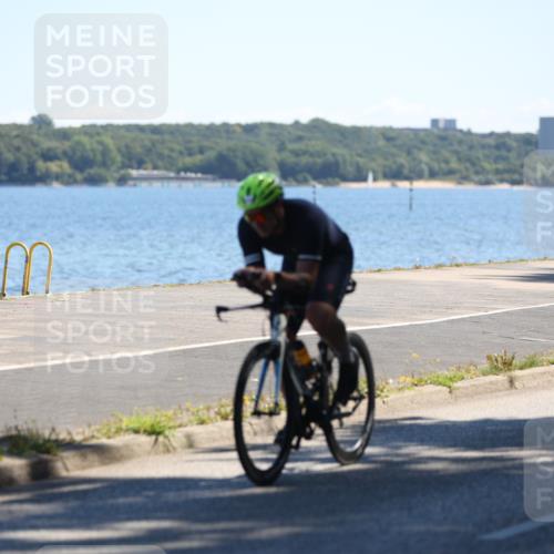 17.08.2025 - KN Förde Triathlon 2025 Yannick Fuchs http://msf.ph/oto/8625582 17.08.2025 12:49:58 Radfahren 431, 457 meine-sportfotos.de