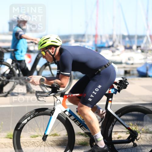 17.08.2025 - KN Förde Triathlon 2025 Yannick Fuchs http://msf.ph/oto/8625586 17.08.2025 12:50:00 Radfahren 431, 457 meine-sportfotos.de