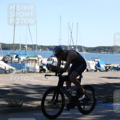 17.08.2025 - KN Förde Triathlon 2025 Yannick Fuchs http://msf.ph/oto/8625593 17.08.2025 12:50:12 Radfahren 408, 440, 442, 466 meine-sportfotos.de