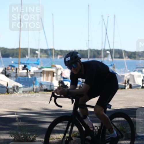 17.08.2025 - KN Förde Triathlon 2025 Yannick Fuchs http://msf.ph/oto/8625603 17.08.2025 12:50:20 Radfahren 416, 433, 440, 408, 466 meine-sportfotos.de