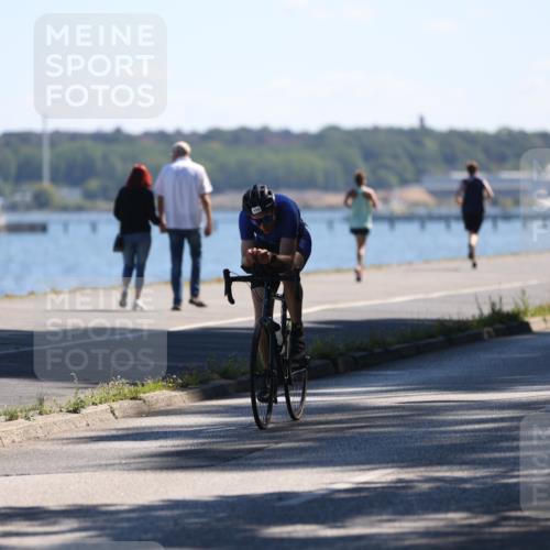 17.08.2025 - KN Förde Triathlon 2025 Yannick Fuchs http://msf.ph/oto/8625615 17.08.2025 12:50:26 Radfahren 395, 433, 450, 416, 440 meine-sportfotos.de