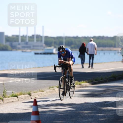 17.08.2025 - KN Förde Triathlon 2025 Yannick Fuchs http://msf.ph/oto/8625616 17.08.2025 12:50:26 Radfahren 395, 433, 450, 416, 440 meine-sportfotos.de
