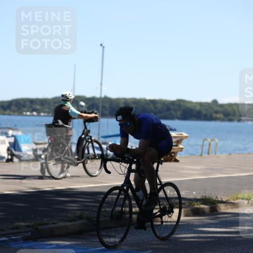 17.08.2025 - KN Förde Triathlon 2025 Yannick Fuchs http://msf.ph/oto/8625620 17.08.2025 12:50:27 Radfahren 395, 433, 450, 416, 440 meine-sportfotos.de