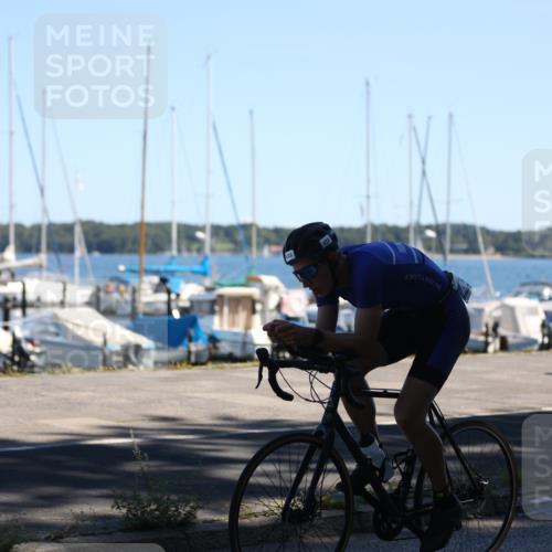 17.08.2025 - KN Förde Triathlon 2025 Yannick Fuchs http://msf.ph/oto/8625622 17.08.2025 12:50:28 Radfahren 395, 433, 450, 416, 440 meine-sportfotos.de