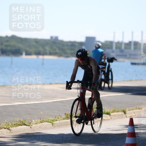 17.08.2025 - KN Förde Triathlon 2025 Yannick Fuchs http://msf.ph/oto/8625630 17.08.2025 12:50:32 Radfahren 395, 403, 439, 450, 433 meine-sportfotos.de