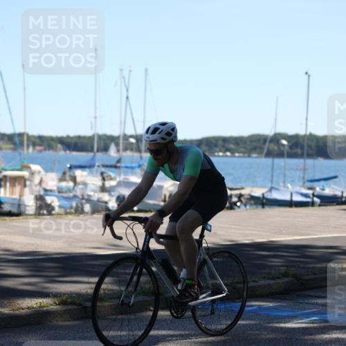 17.08.2025 - KN Förde Triathlon 2025 Yannick Fuchs http://msf.ph/oto/8625641 17.08.2025 12:50:37 Radfahren 403, 428, 439, 450, 395 meine-sportfotos.de