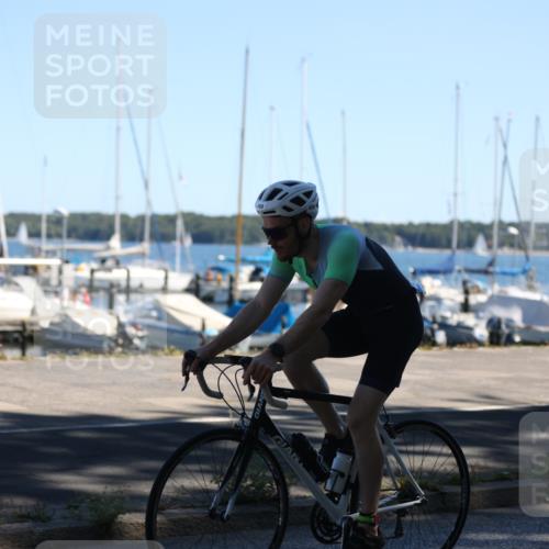 17.08.2025 - KN Förde Triathlon 2025 Yannick Fuchs http://msf.ph/oto/8625642 17.08.2025 12:50:37 Radfahren 403, 428, 439, 450, 395 meine-sportfotos.de