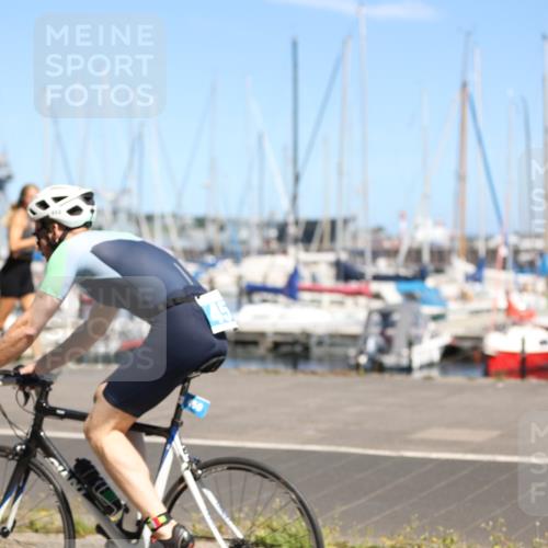 17.08.2025 - KN Förde Triathlon 2025 Yannick Fuchs http://msf.ph/oto/8625647 17.08.2025 12:50:38 Radfahren 403, 428, 439, 450, 395, 450 meine-sportfotos.de