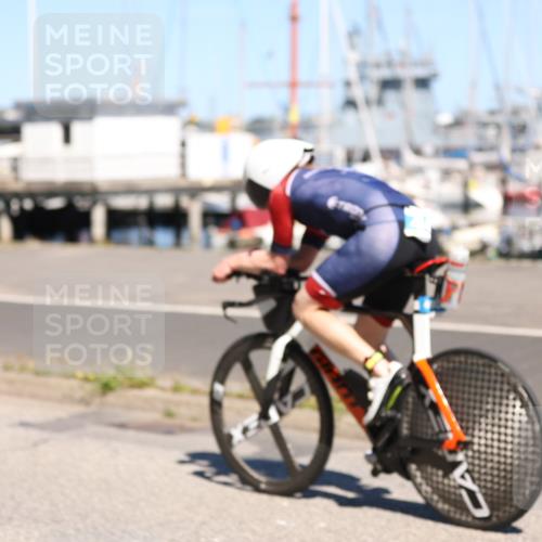 17.08.2025 - KN Förde Triathlon 2025 Yannick Fuchs http://msf.ph/oto/8625657 17.08.2025 12:50:40 Radfahren 403, 428, 439, 395, 450 meine-sportfotos.de