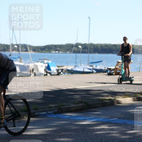 17.08.2025 - KN Förde Triathlon 2025 Yannick Fuchs http://msf.ph/oto/8625686 17.08.2025 12:51:09 Radfahren 424, 425, 446, 447, 454, 464, 441, 456 meine-sportfotos.de