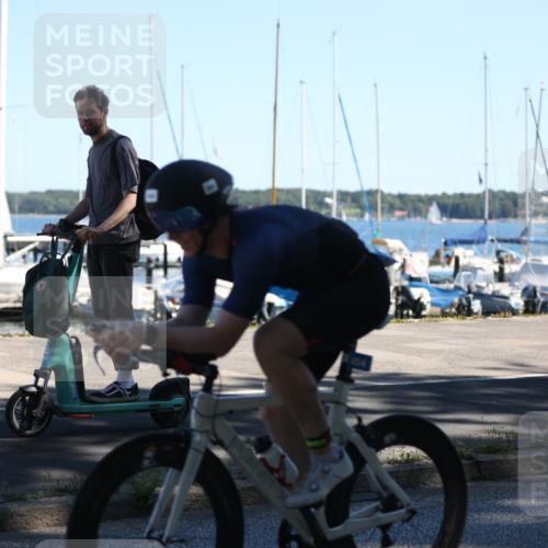 17.08.2025 - KN Förde Triathlon 2025 Yannick Fuchs http://msf.ph/oto/8625692 17.08.2025 12:51:11 Radfahren 424, 425, 446, 447, 454, 441, 456, 464 meine-sportfotos.de