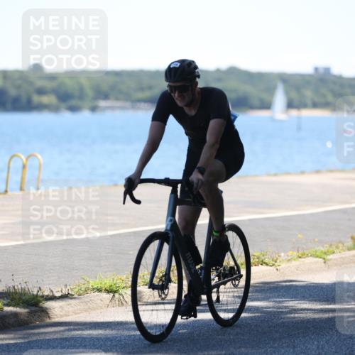 17.08.2025 - KN Förde Triathlon 2025 Yannick Fuchs http://msf.ph/oto/8625715 17.08.2025 12:51:37 Radfahren 430, 434, 458, 466, 408, 431, 445, 457 meine-sportfotos.de