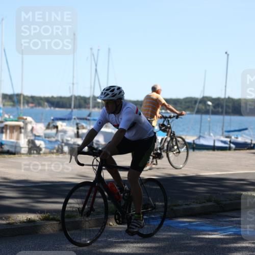17.08.2025 - KN Förde Triathlon 2025 Yannick Fuchs http://msf.ph/oto/8625742 17.08.2025 12:52:04 Radfahren 450, 452, 403, 416, 433 meine-sportfotos.de