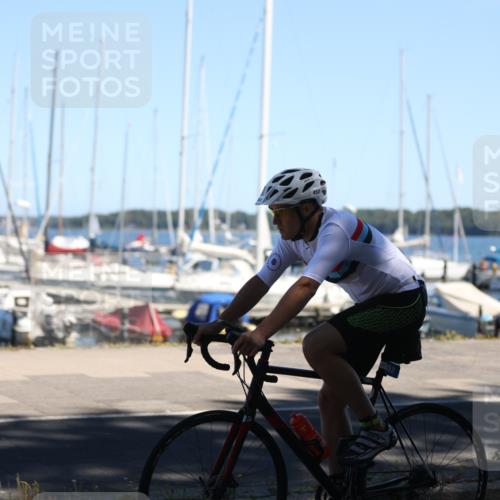 17.08.2025 - KN Förde Triathlon 2025 Yannick Fuchs http://msf.ph/oto/8625744 17.08.2025 12:52:05 Radfahren 395, 450, 452, 403, 416 meine-sportfotos.de