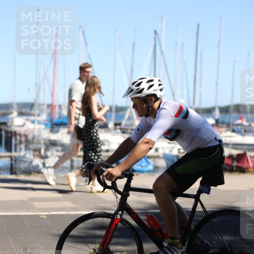 17.08.2025 - KN Förde Triathlon 2025 Yannick Fuchs http://msf.ph/oto/8625745 17.08.2025 12:52:05 Radfahren 395, 450, 452, 403, 416 meine-sportfotos.de
