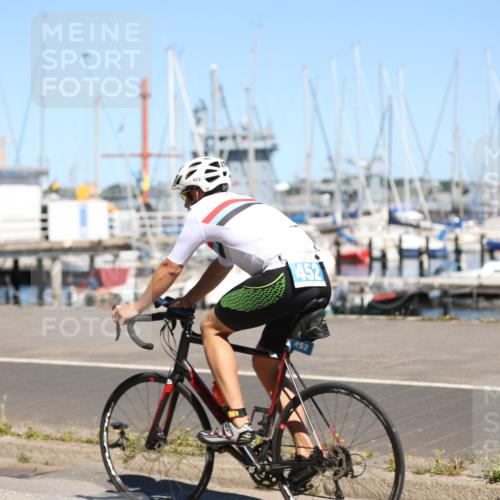 17.08.2025 - KN Förde Triathlon 2025 Yannick Fuchs http://msf.ph/oto/8625749 17.08.2025 12:52:05 Radfahren 395, 450, 452, 403, 416 meine-sportfotos.de