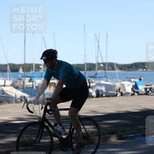 17.08.2025 - KN Förde Triathlon 2025 Yannick Fuchs http://msf.ph/oto/8625758 17.08.2025 12:52:17 Radfahren 395, 428, 437, 448, 472, 395, 450 meine-sportfotos.de
