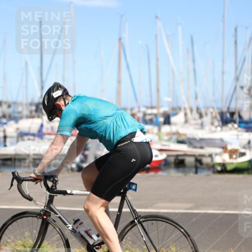 17.08.2025 - KN Förde Triathlon 2025 Yannick Fuchs http://msf.ph/oto/8625763 17.08.2025 12:52:18 Radfahren 428, 437, 448, 467, 472, 395, 450, 472 meine-sportfotos.de