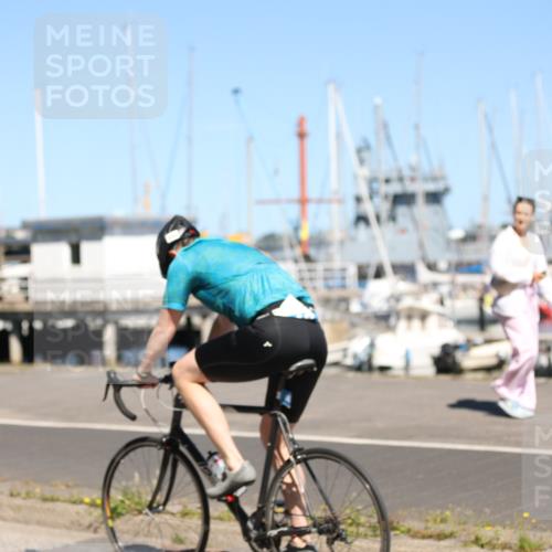 17.08.2025 - KN Förde Triathlon 2025 Yannick Fuchs http://msf.ph/oto/8625765 17.08.2025 12:52:18 Radfahren 428, 437, 448, 467, 472, 395, 450, 472 meine-sportfotos.de