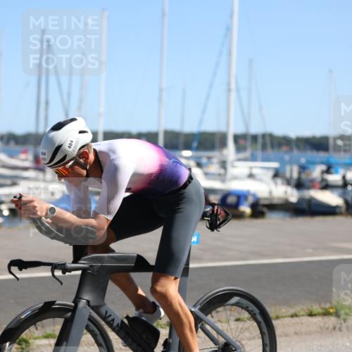 17.08.2025 - KN Förde Triathlon 2025 Yannick Fuchs http://msf.ph/oto/8625774 17.08.2025 12:52:49 Radfahren 402, 404, 445, 446, 460, 464, 426, 446 meine-sportfotos.de