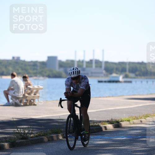 17.08.2025 - KN Förde Triathlon 2025 Yannick Fuchs http://msf.ph/oto/8625777 17.08.2025 12:52:54 Radfahren 402, 445, 460, 404, 446, 464 meine-sportfotos.de