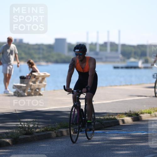 17.08.2025 - KN Förde Triathlon 2025 Yannick Fuchs http://msf.ph/oto/8625789 17.08.2025 12:53:11 Radfahren 434, 458, 483 meine-sportfotos.de