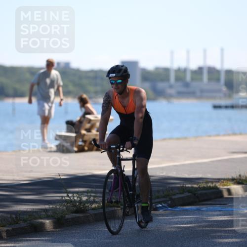 17.08.2025 - KN Förde Triathlon 2025 Yannick Fuchs http://msf.ph/oto/8625790 17.08.2025 12:53:12 Radfahren 434, 458, 483 meine-sportfotos.de